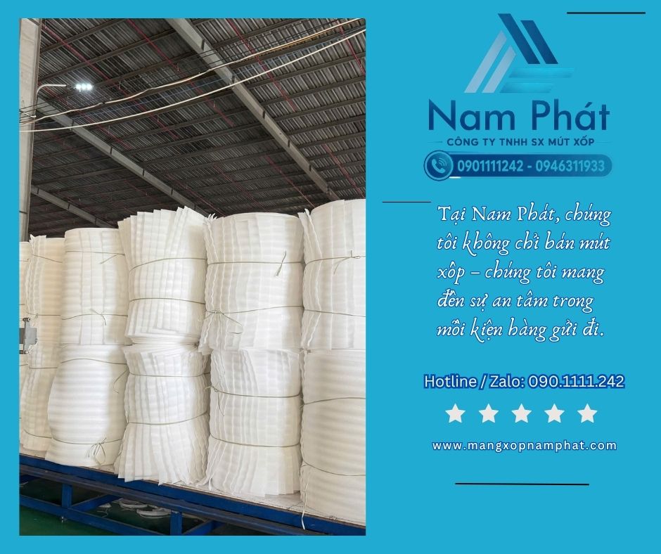 Thương hiệu màng xốp Nam Phát (thuộc Công ty TNHH Sản Xuất Mút Xốp Nam Phát) tự hào là đơn vị tiên phong, chuyên sâu hàng đầu tại thị trường miền Nam trong lĩnh vực sản xuất màng PE foam, xốp hơi bong bóng chống sốc, màng OPP cách nhiệt, ống xốp và khay định hình chuyên dụng.