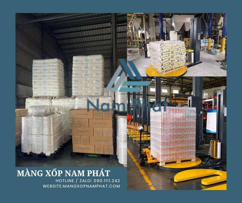 Màng co PE quấn pallet (tên tiếng Anh: Polyethylene Stretch Film) hay còn gọi là màng chít, màng quấn hàng, màng co bọc hàng. Đây là loại màng nhựa mỏng, có độ đàn hồi cao, được sản xuất từ các hạt nhựa LLDPE (Linear Low-Density Polyethylene) nguyên sinh thông qua công nghệ đùn cán nhiệt hiện đại.